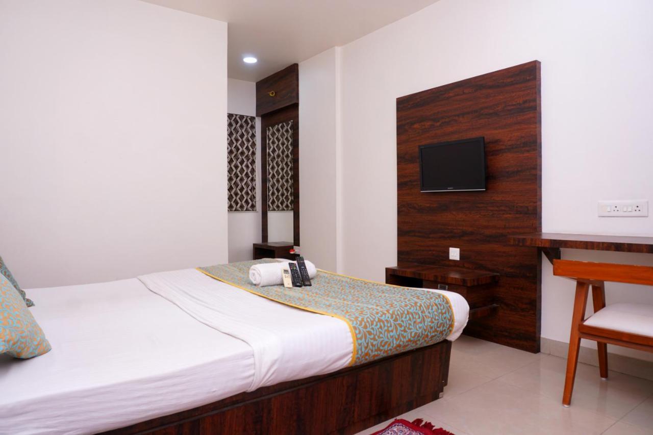 Hotel Shree Gayatri Inn Nagpur Exterior foto