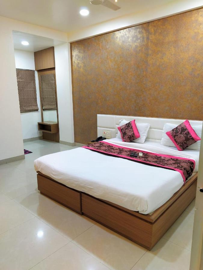 Hotel Shree Gayatri Inn Nagpur Exterior foto